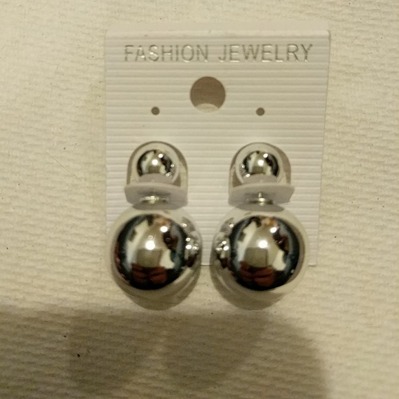 earings - Picture 4 of 7